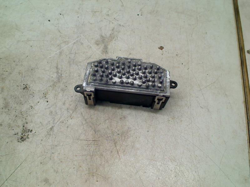 Kachelweerstand Audi Q5 (8RB) (2010-11/2013-05) 8k0820521b, Auto-onderdelen, Airco en Verwarming, Gebruikt, Auto-Union-Straße  1, Ingolstadt 85057, , Duitsland
