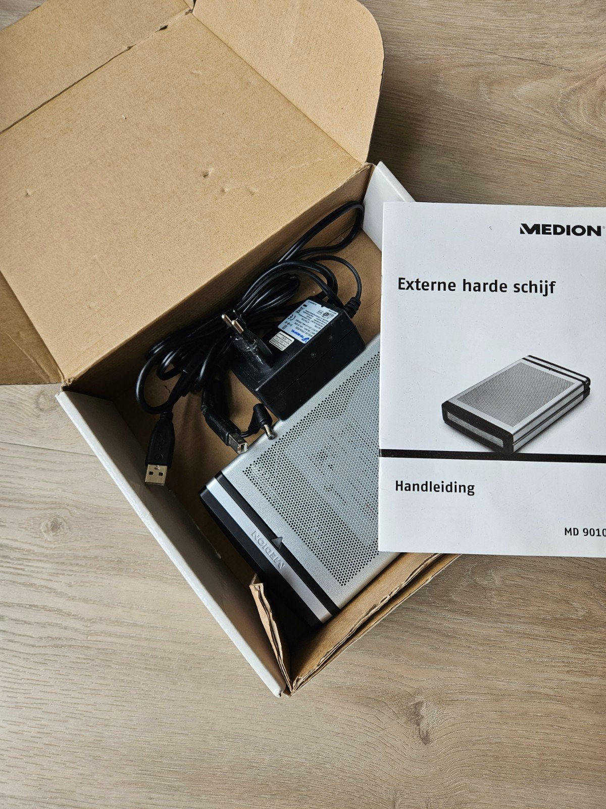 Externe harde schijf Medion 1000 GB, Ophalen of Verzenden, Gebruikt, Medion