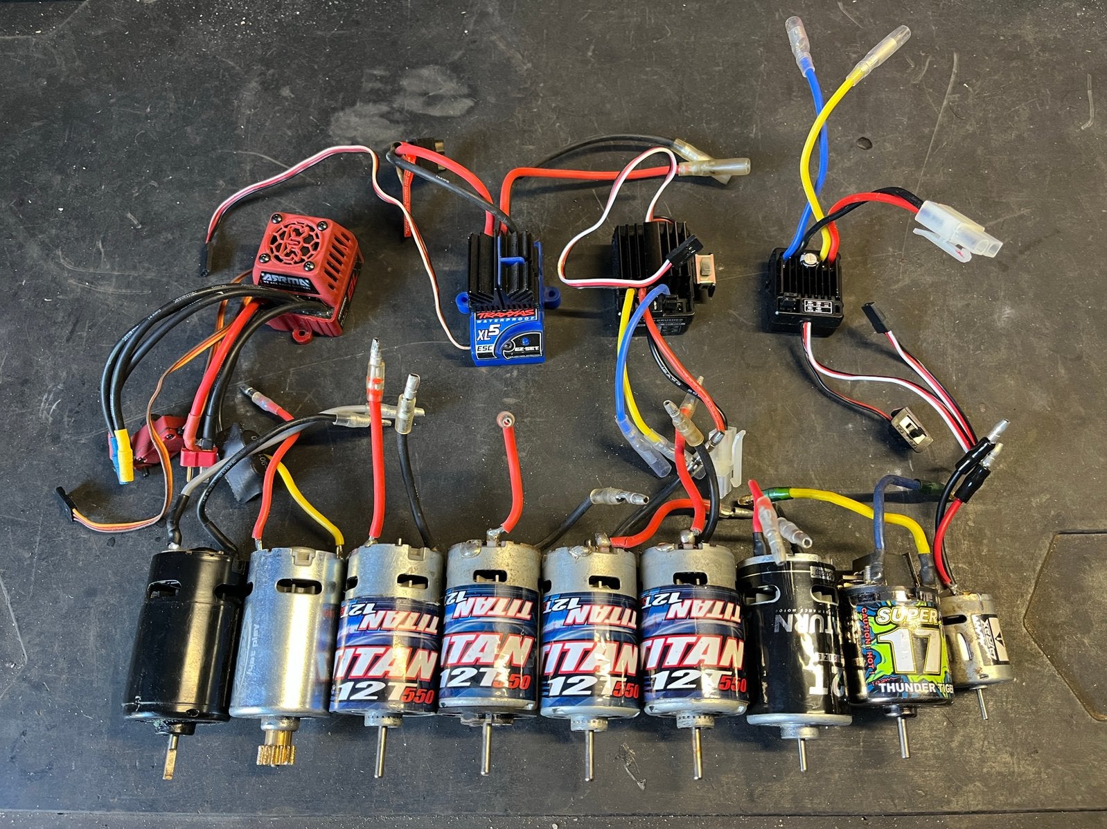 RC auto brushed motorsets combo traxxas jamara hobbywing, Elektro, Gebruikt, Ophalen of Verzenden, Schaal 1:10