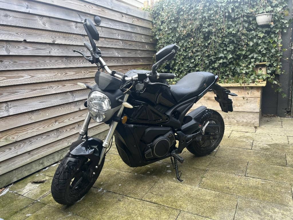 Elektrische scooter te koop (met slot), Ophalen, Gebruikt, Elektrisch, Yingang