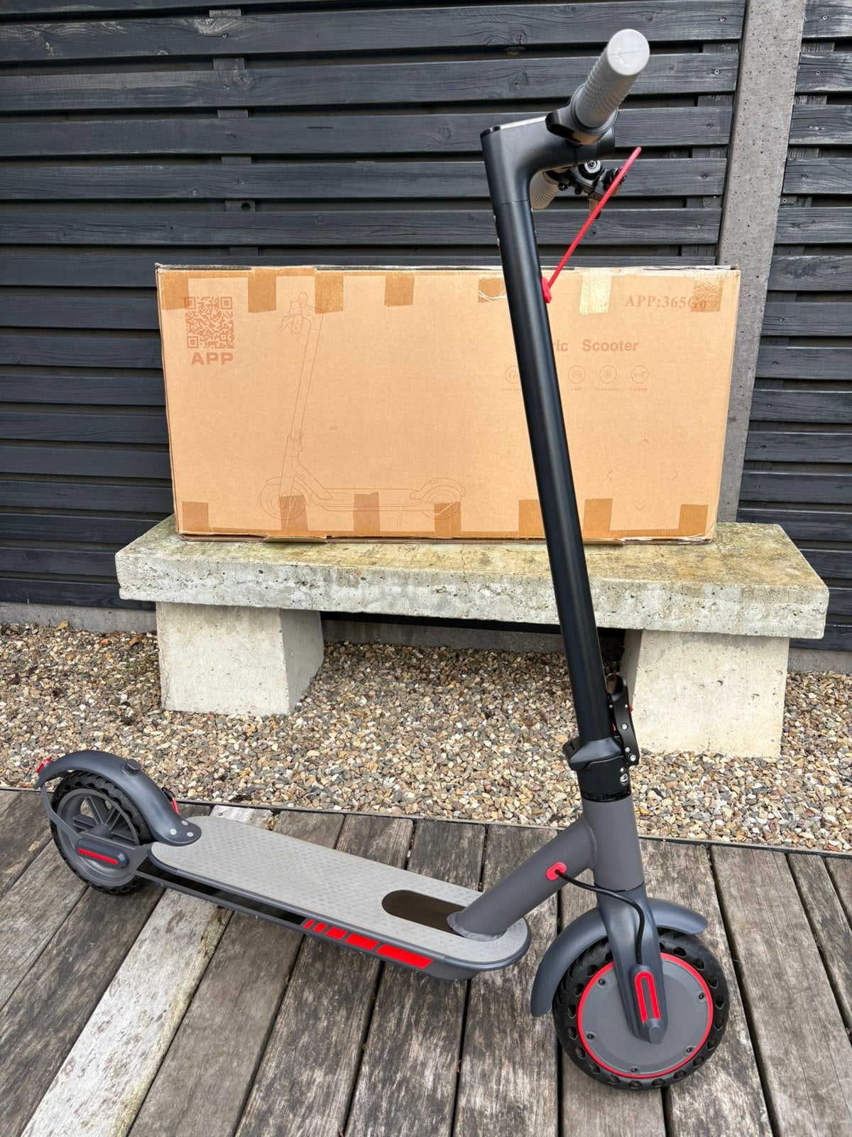 Electrische step, Ophalen of Verzenden, Zo goed als nieuw, Elektrische step (E-scooter)