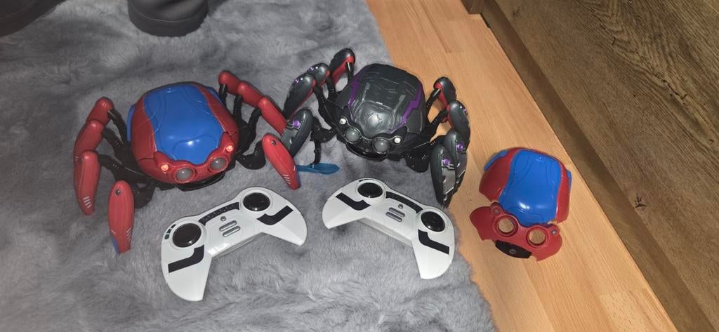 Spiderman SpiderBots 2 keer + Black Panther upgrade, Ophalen of Verzenden