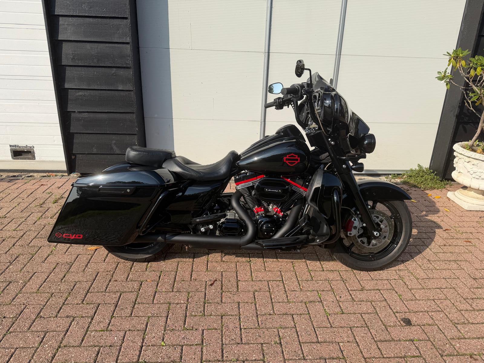 Harley Davidson 110CVO 2016 streetglide in nieuwstaat, Particulier, Chopper