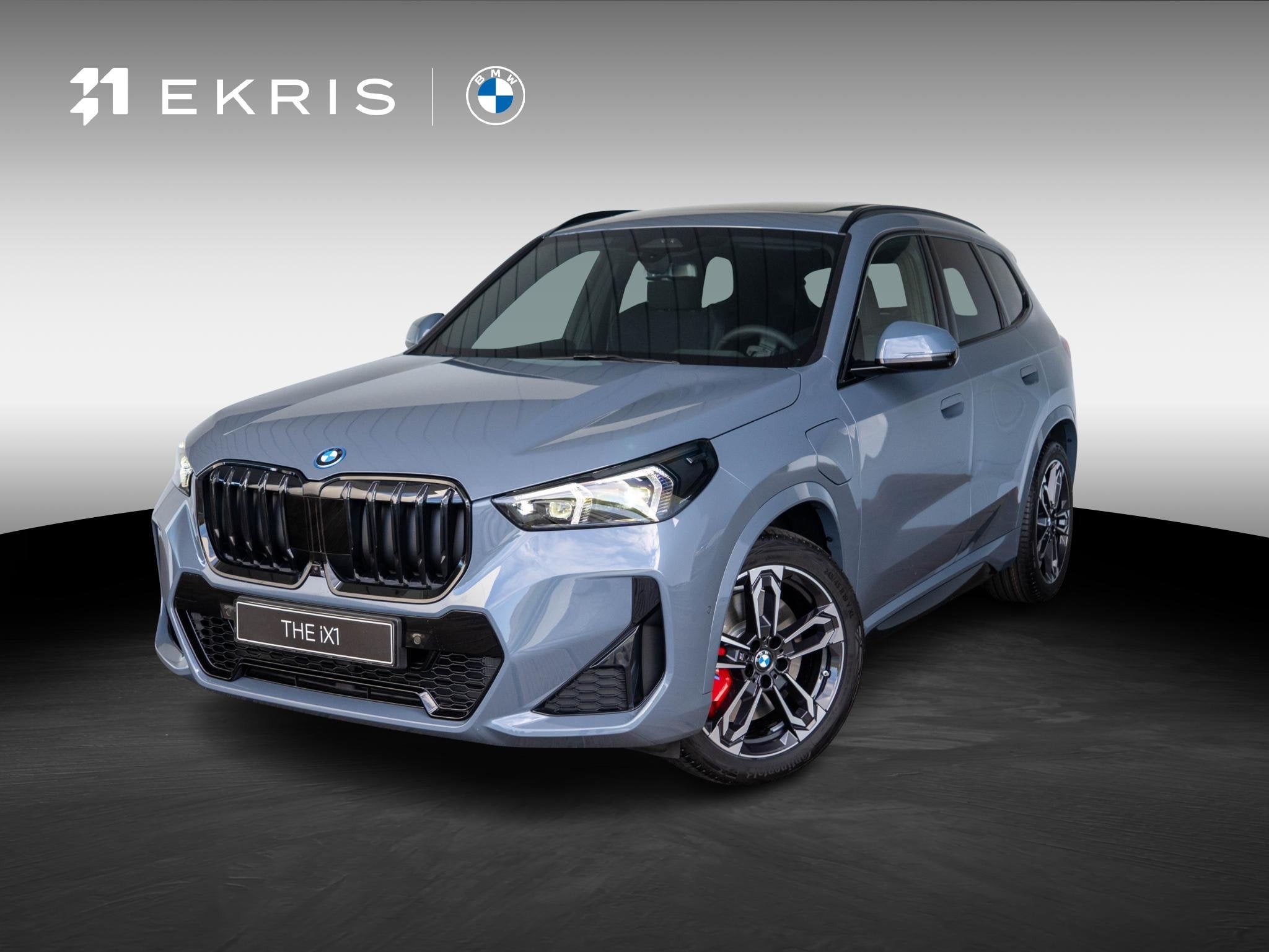 BMW X1 xDrive25e M Sportpakket Pro | Comfort Pack | Innovati, Auto's, Overige kleuren, 16 kWh, Verwarmde buitenspiegels, 105 min
