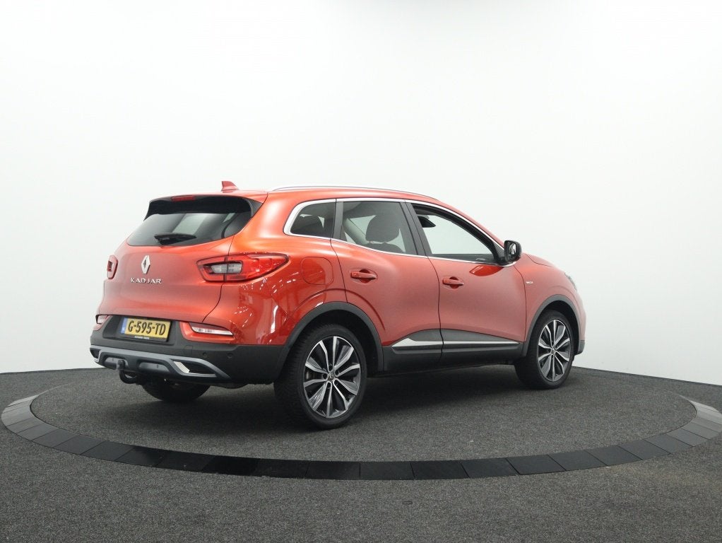 Renault Kadjar 1.3 TCe Intens | Bose Audio | Trekhaak | Came, Keurmerk '100% Onderhouden', Gebruikt, 4 cilinders, Leder en Stof