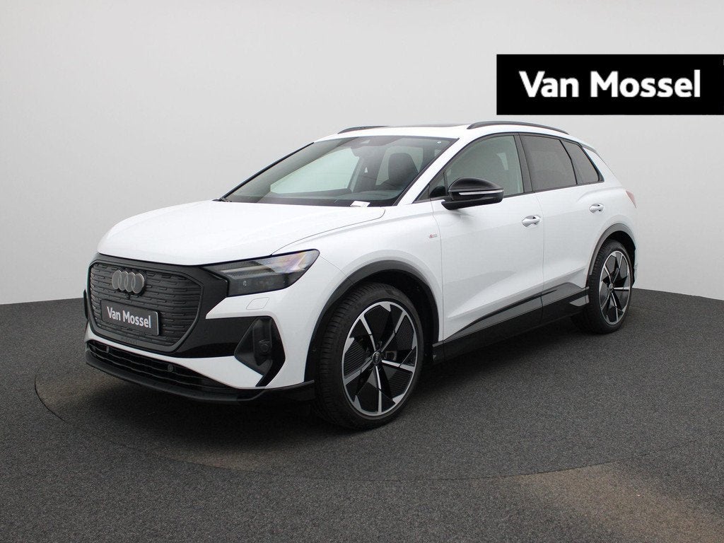 Audi Q4 e-tron 45 S edition 286 PK | S-line | Automaat | Nav, Auto's, Audi, 12 maanden, Achterwielaandrijving, Gebruikt, Zwart