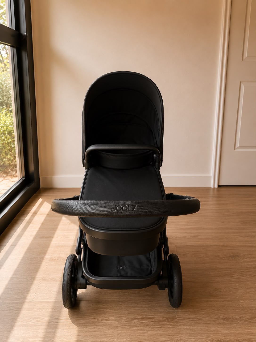 Zwarte Joolz Geo 3 Combi Kinderwagen, Zo goed als nieuw, Duowagen, Combiwagen, Ophalen