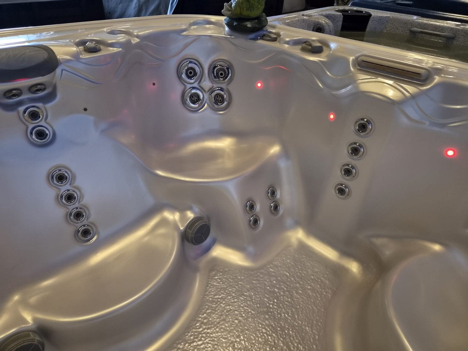 Foto 17 van ‼️SPOTGOEDKOOP ‼️MARQUIS JACUZZI ‼️