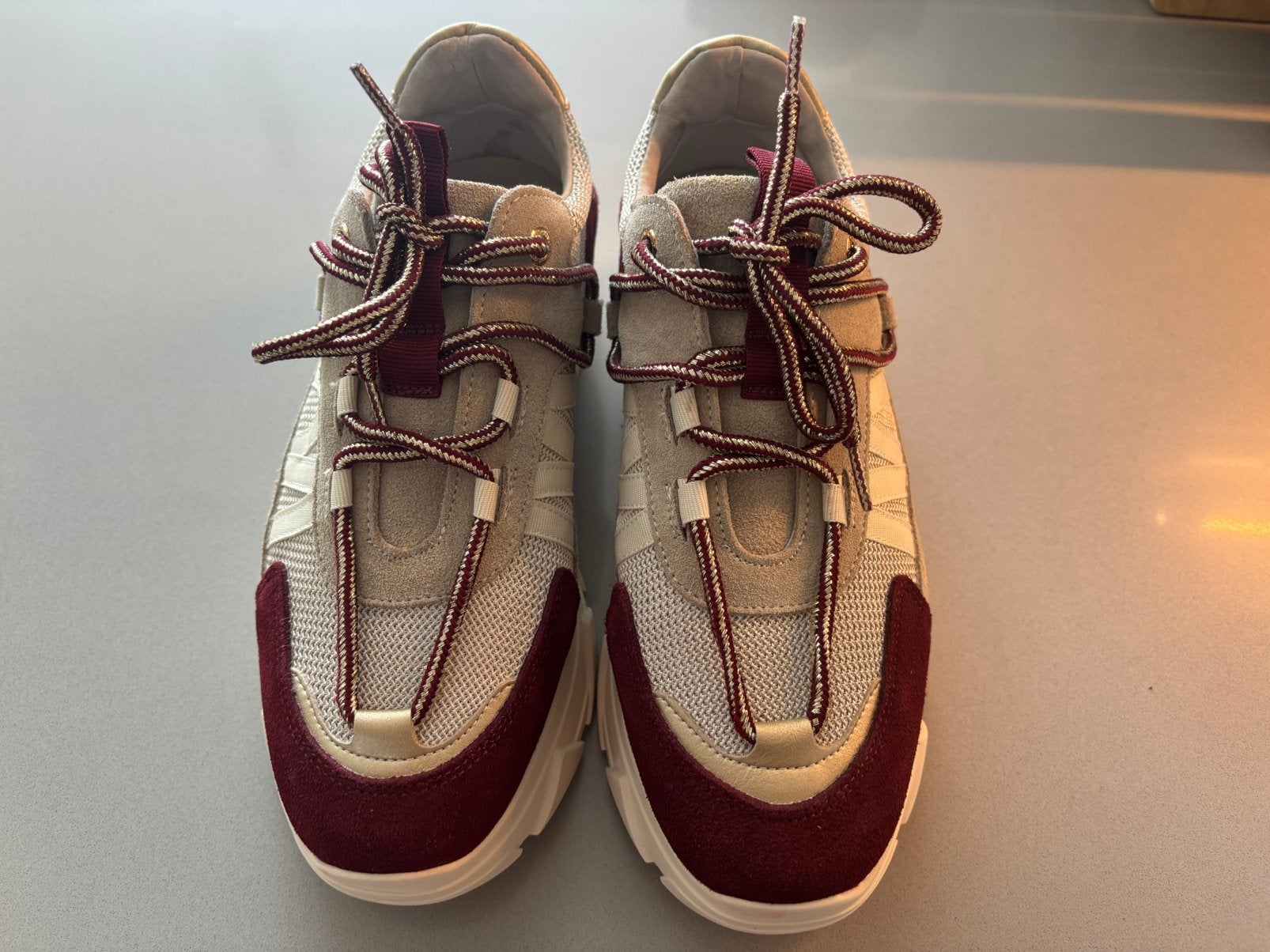 Tango sneaker kady fat mt 37 bordeaux crème, Kleding | Dames, Overige kleuren, Ophalen of Verzenden, Sneakers of Gympen, Zo goed als nieuw
