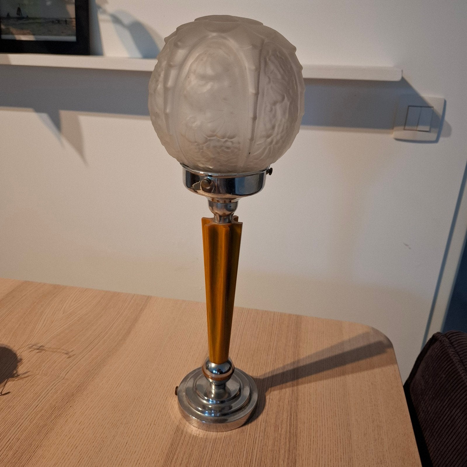 Antieke Jaren '30 Lamp met glazen reliëf bol, Ophalen of Verzenden