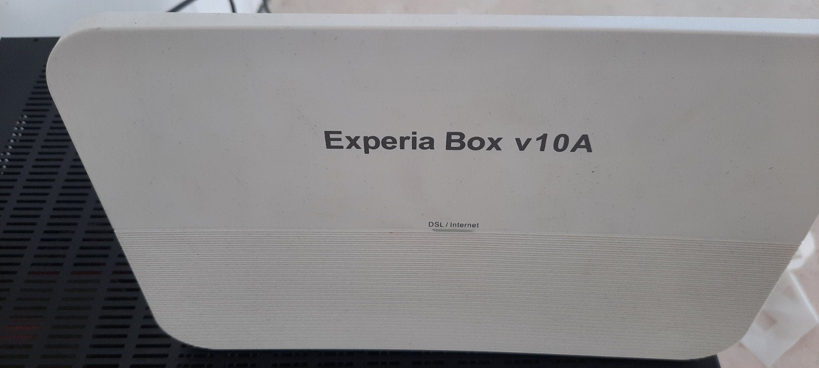 KPN Experia Box v10A Router - Zo goed als nieuw, 1000CS, Info@kpn.nl, KPN, Ophalen of Verzenden
