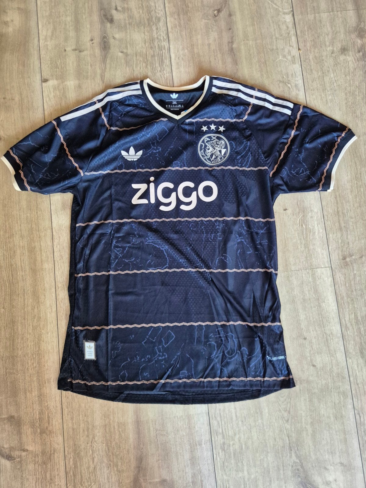 Nieuw Ajax uitshirt - XXL, Maat 52/54 (L), Zwart, Nieuw, Ophalen of Verzenden