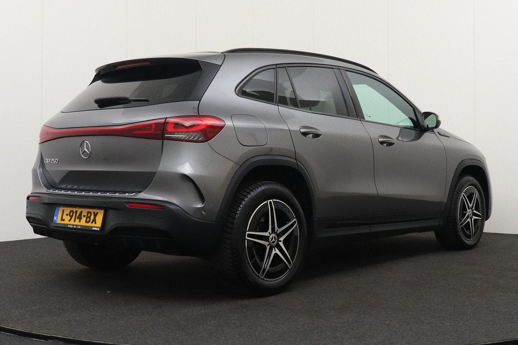 Mercedes-Benz EQA 250 AMG Night-Pack 67 kWh Adap.Cruise Dode, Auto's, Mercedes-Benz, 1940 kg, Gebruikt, 190 pk, SUV of Terreinwagen