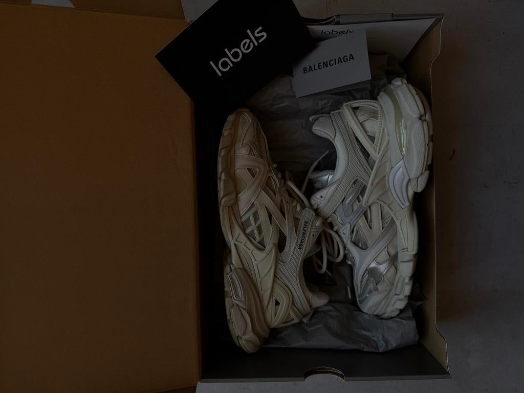 Balenciaga Track Sneakers - Zo goed als nieuw, Kleding | Heren, Schoenen, Ophalen of Verzenden, Zo goed als nieuw, Wit, Sneakers of Gympen