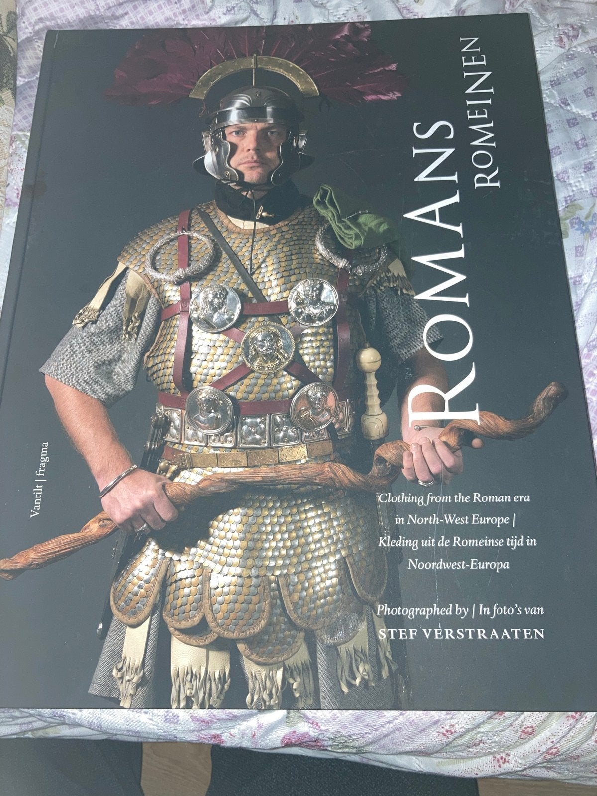 Kostuumboek:Kleding uit de Romeinse tijd - Stef Verstraaten, Ophalen of Verzenden, Zo goed als nieuw, Nederland