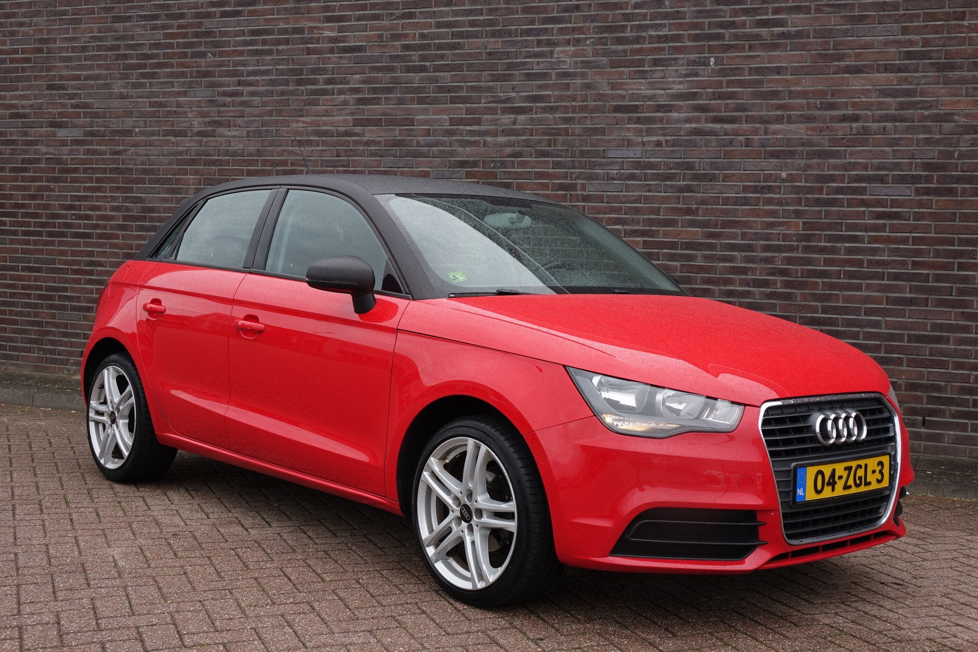 Audi A1 Sportback 1.2 TFSI Attraction Pro Line Business, nav, Voorwielaandrijving, Euro 5, 86 pk, 4 cilinders
