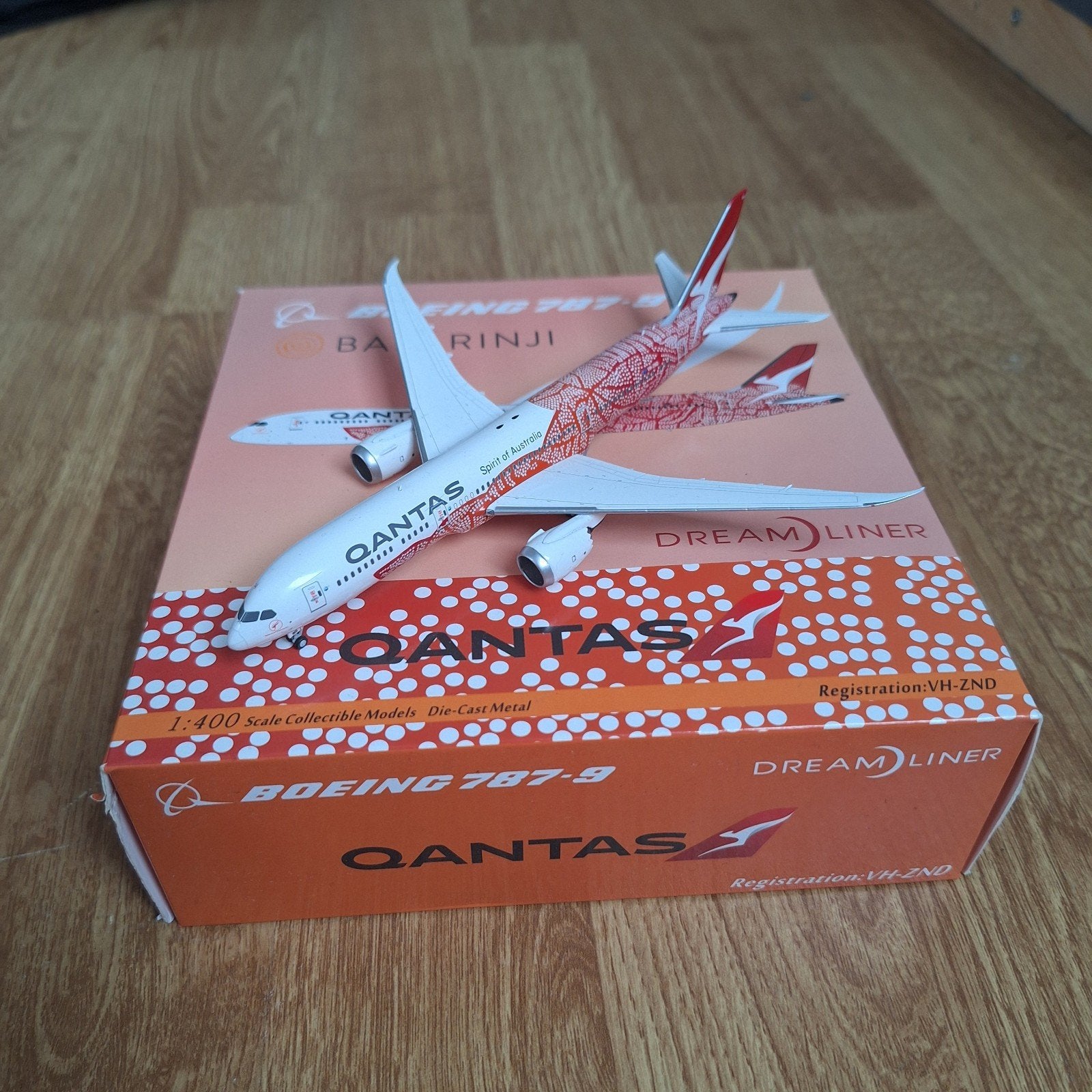 Qantas B787-9 NG Models 1:400, Overige merken, 1:200 of kleiner, Ophalen of Verzenden, Zo goed als nieuw