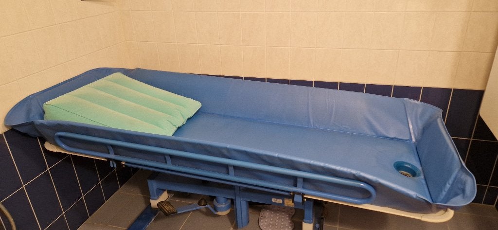 Douche brancard, Ophalen, Gebruikt