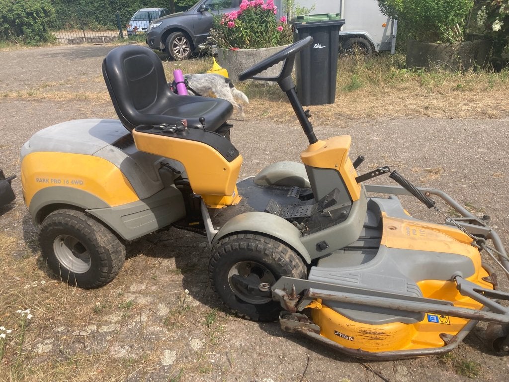Nette Stiga Park Pro 16, 4WD met Park Pro 110 maaidek!, Ophalen, Gebruikt, Stiga, 90 tot 120 cm