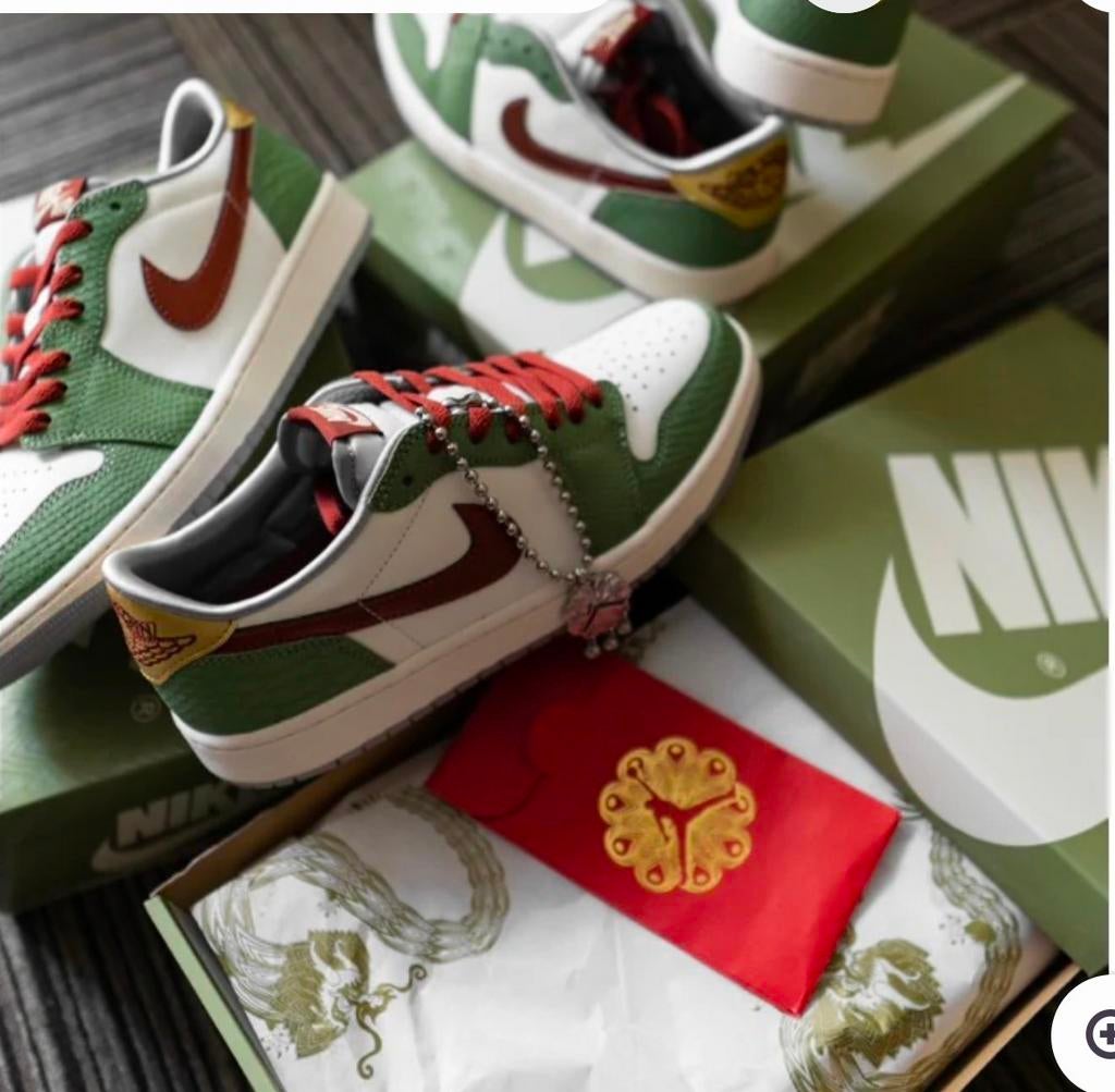 Air Jordan 1 Low OG Year of the Dragon maat 46, Ophalen of Verzenden, Nieuw, Overige kleuren