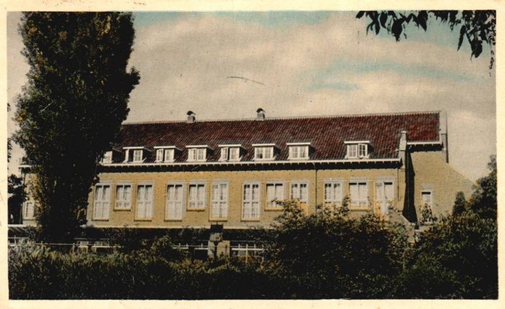 Boekel - Huize Padua -Paveljoen St. Lodewijk -Tuinzijde., Ophalen, 1960 tot 1980, Gelopen, Noord-Brabant
