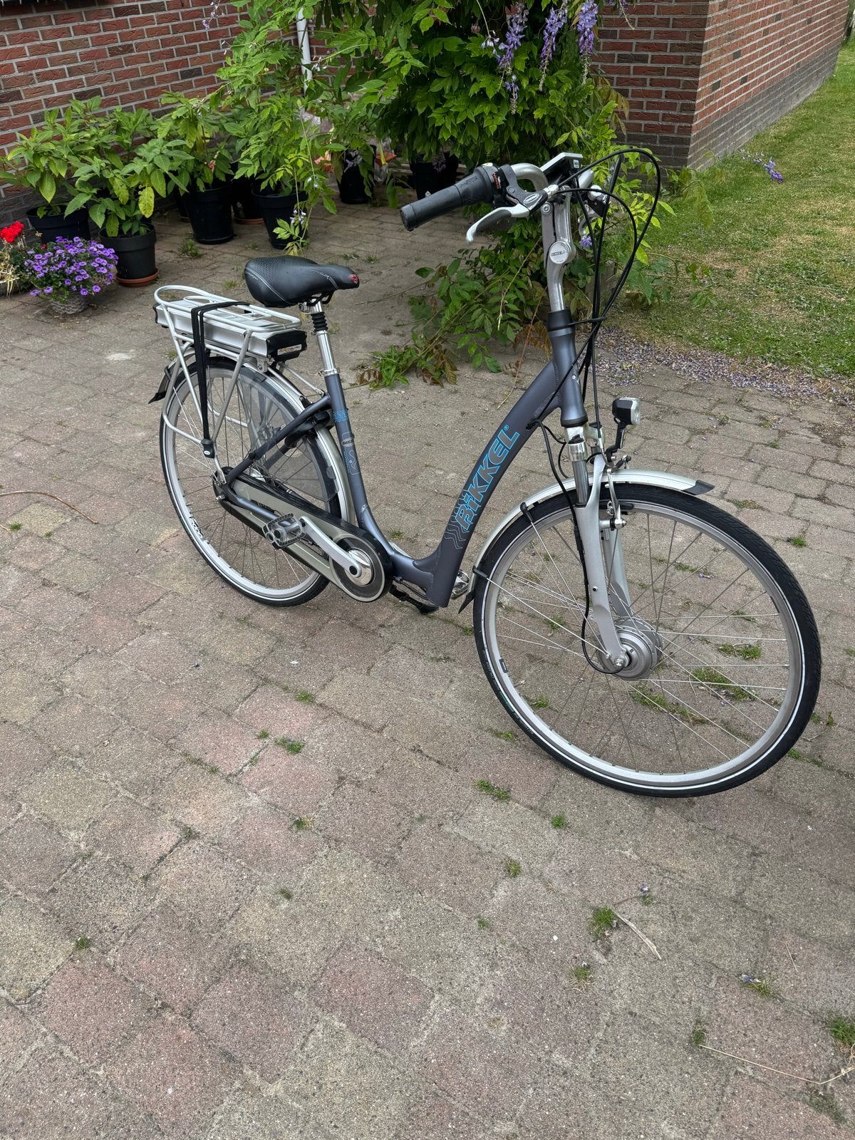 Bikkel E-bike - Zo goed als nieuw met goede accu en lader, 51 tot 55 cm, Ophalen, Zo goed als nieuw, Overige merken
