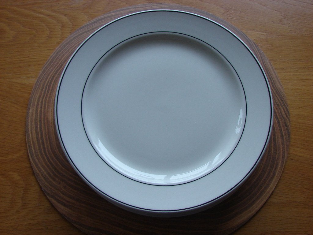 Wedgwood zes borden Royal Tuscan vintage j70. Puntgaaf., Huis en Inrichting, Keuken | Servies, Ophalen of Verzenden, Zo goed als nieuw