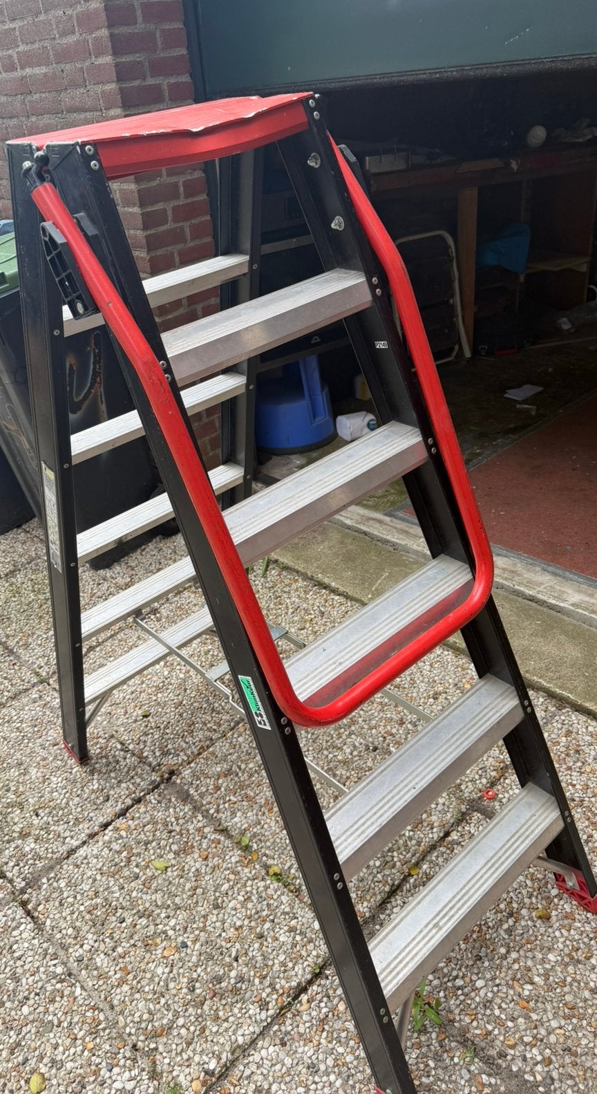 altrex taurus pro 6 treden, Ophalen, Zo goed als nieuw, Minder dan 2 meter