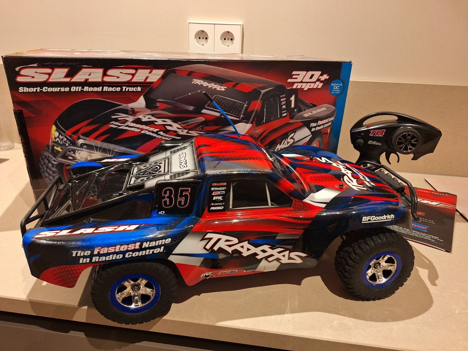Traxxas Slash Short-Course Off-Road Race Truck RC Auto, Elektro, Gebruikt, Auto offroad, Ophalen of Verzenden