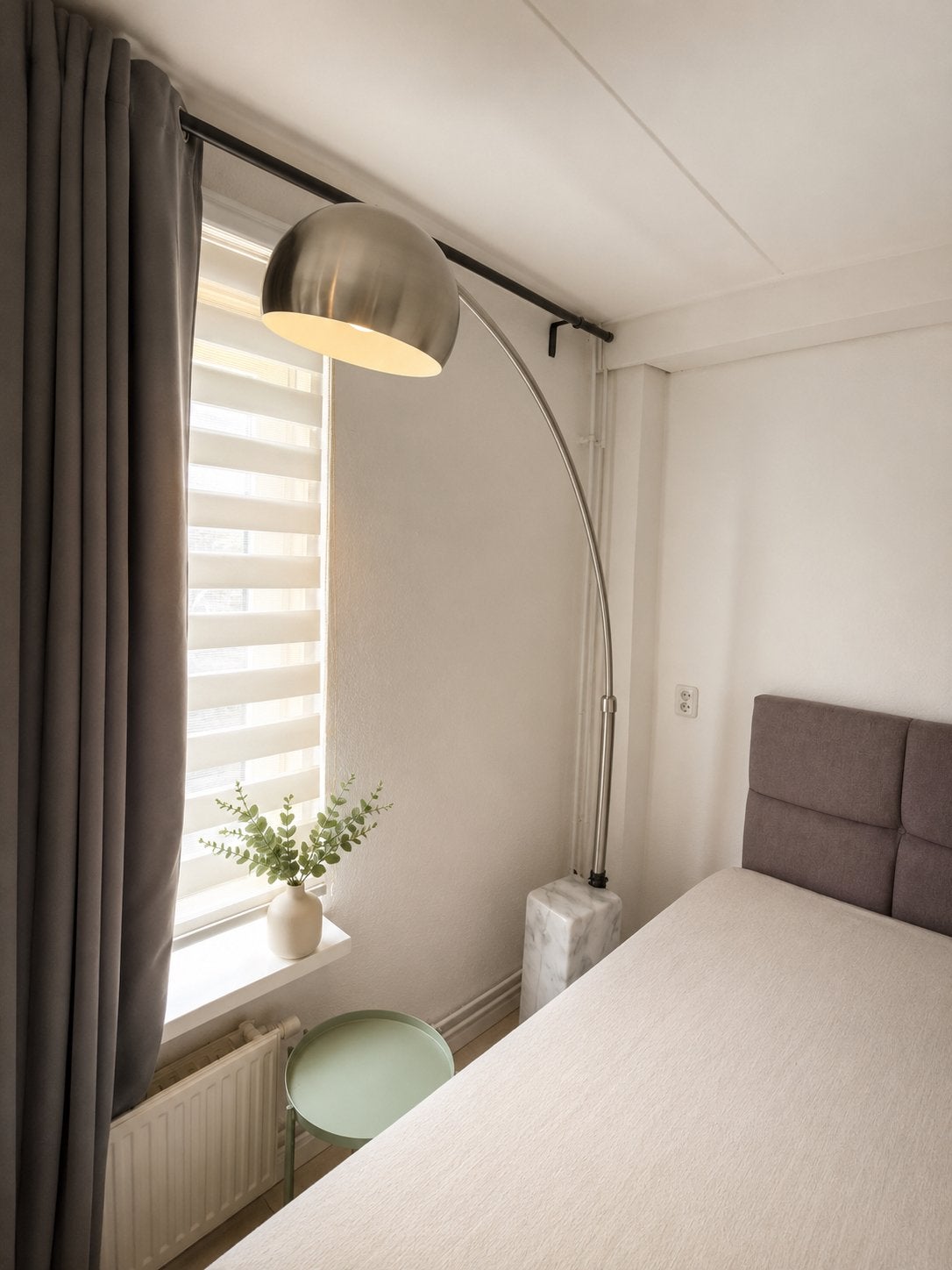 Vloerlamp met marmersteen, Ophalen, Zo goed als nieuw, 150 tot 200 cm