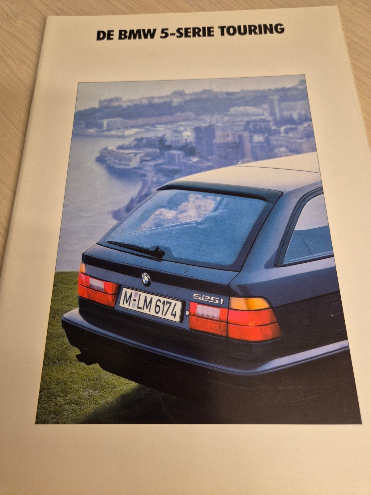 1991 Nederlands E34 BMW 5 serie Touring station folder izgst, Boeken, Ophalen of Verzenden, Zo goed als nieuw, BMW