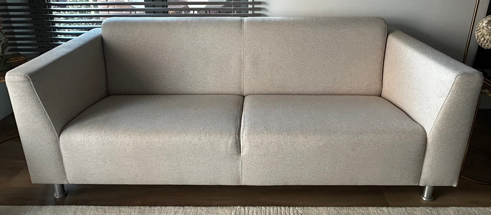 Leuke 2,5 zitsbank in lichte stof, Gebruikt, Overige maten, 150 tot 200 cm, 75 tot 100 cm
