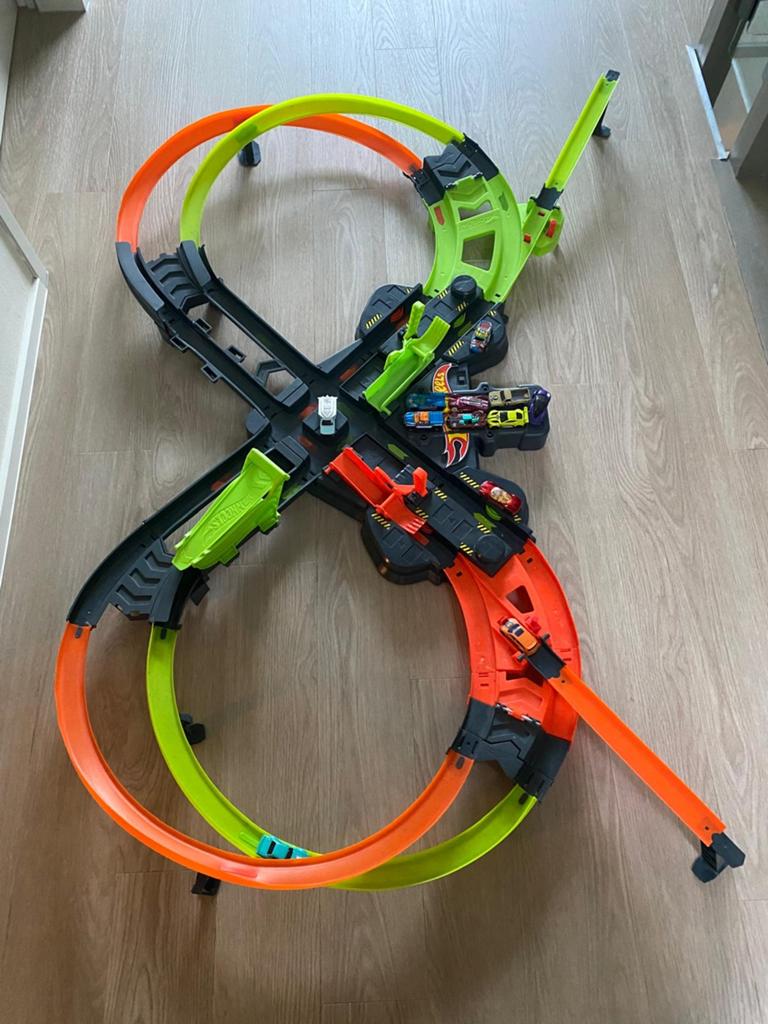 Hot Wheels Racebaan met Loopings en Launchers, Ophalen, Hot Wheels, Met looping, Elektrisch
