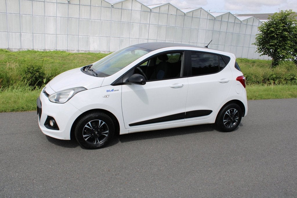 Hyundai I10 1.0i i-Motion Comfort 5 Drs met Climate control, Auto's, Voorwielaandrijving, Euro 5, 31 €/maand, Origineel Nederlands