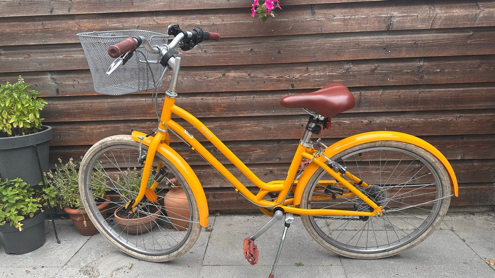 24inch fiets btwin - Geel, Fietsen en Brommers, Fietsen | Meisjes, Ophalen, Gebruikt