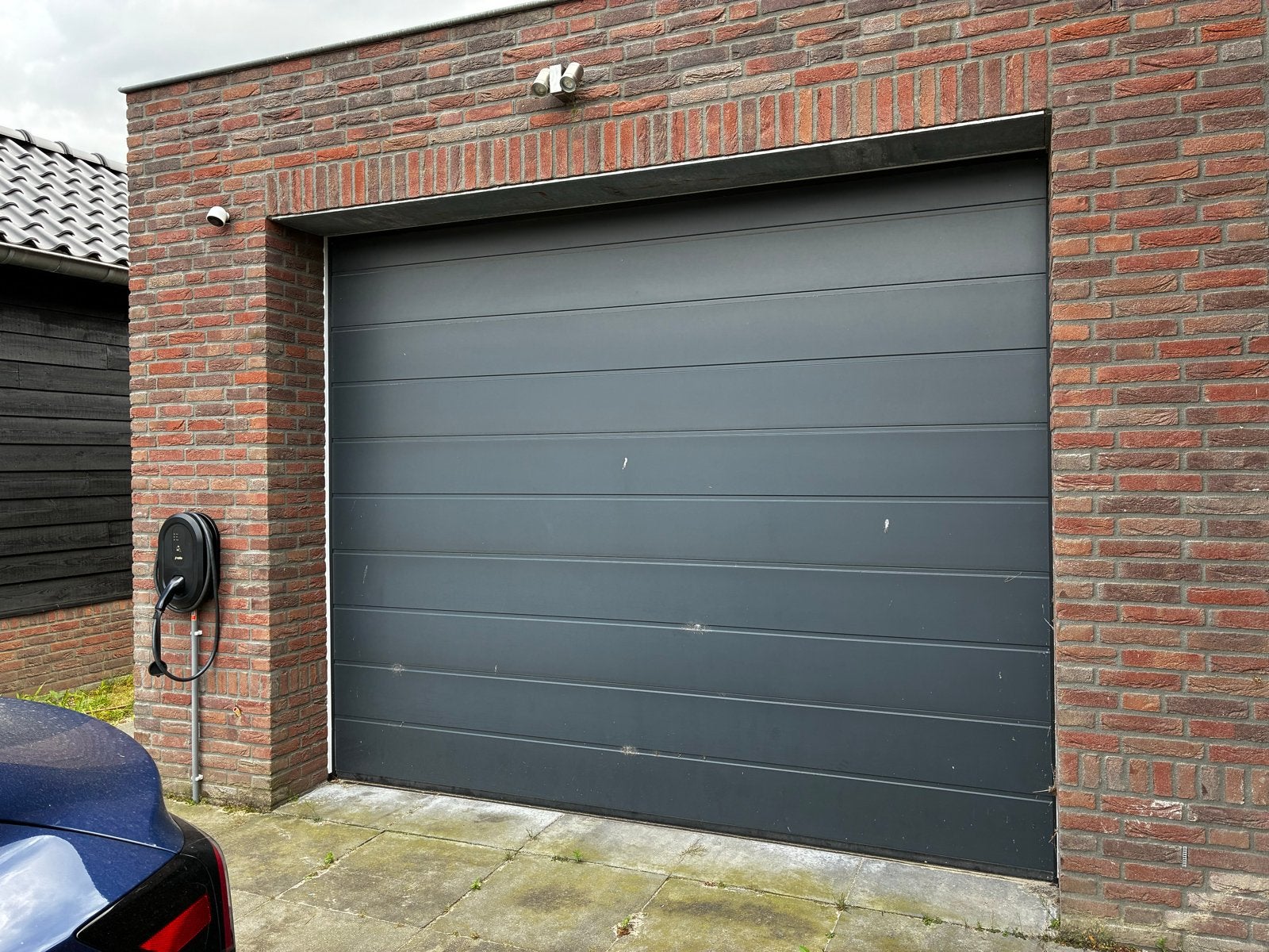 Elektrischsche garagedeur ral 7016 sectionaal, Doe-het-zelf en Verbouw, Ophalen, Zo goed als nieuw