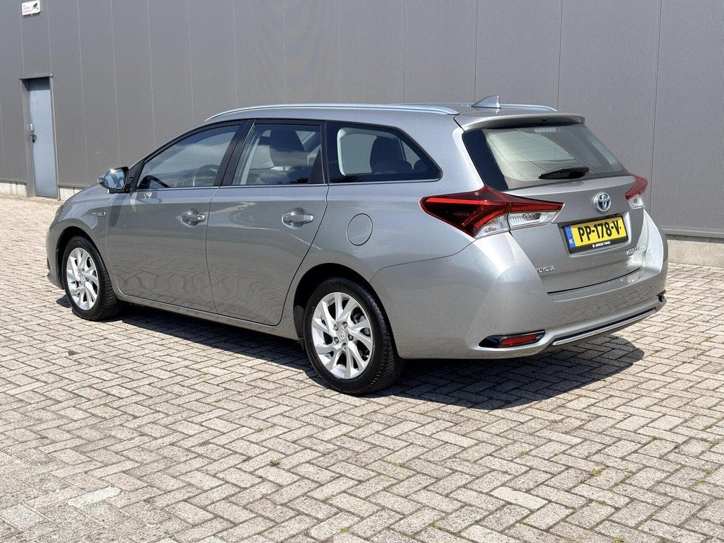 Toyota Auris 1.8 Hybrid Business Plus*Climate|Camera|Cruise|, Gebruikt, Euro 6, Met garantie (alle), Hybride Elektrisch/Benzine
