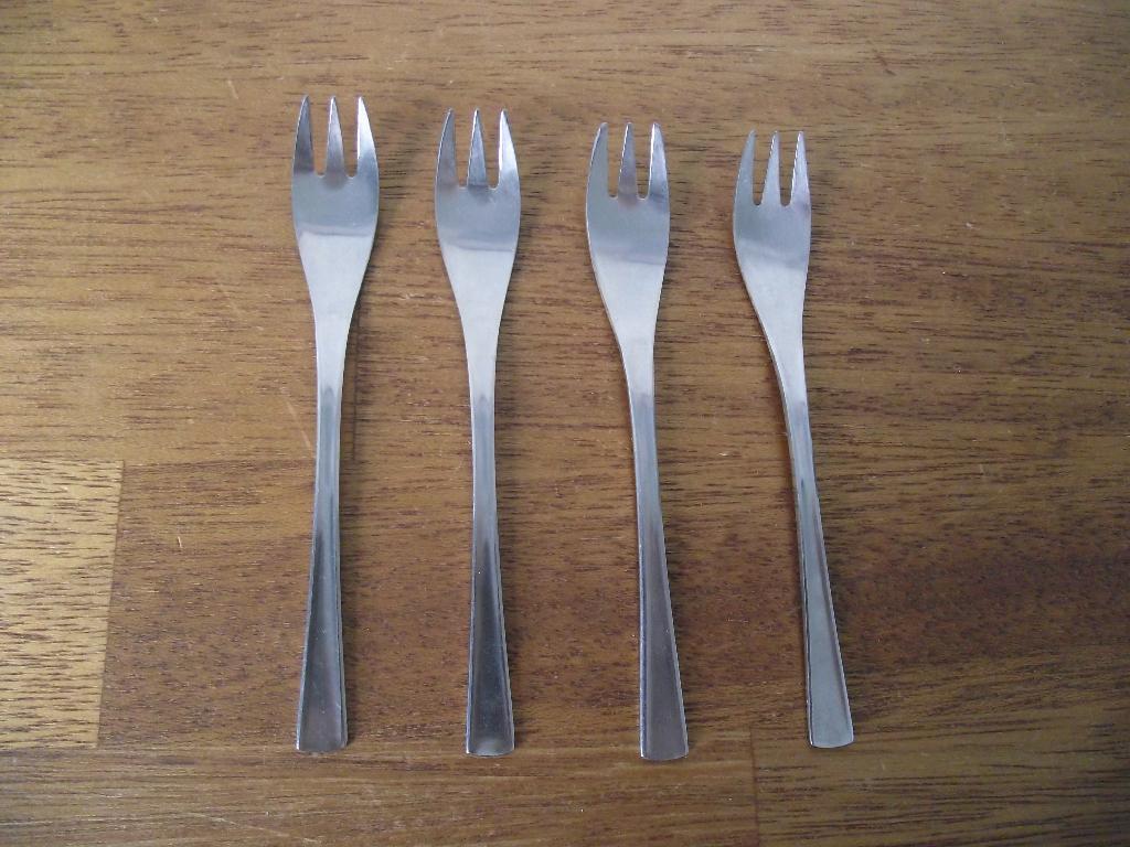 4 RVS Gero Zilmeta 519 Flamengo taartvork 12,5cm 1963-85 p s, Ophalen of Verzenden