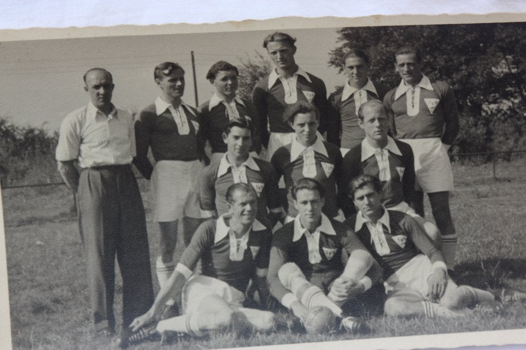 Mooie oude foto kaart Voetbalvereniging Partij spelers 1948, Ophalen of Verzenden, Zo goed als nieuw, Overige binnenlandse clubs
