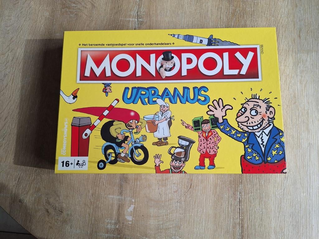 Monopoly Urbanus,Compleet, Z.G.A.N!!!., Vijf spelers of meer, Ophalen of Verzenden, Zo goed als nieuw, Hasbro Gaming