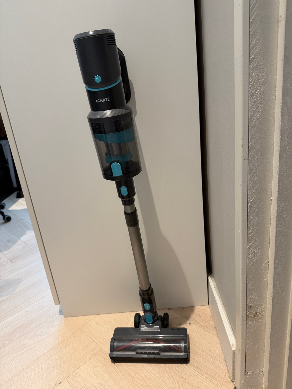 Achaté Steelstofzuiger met accessoires