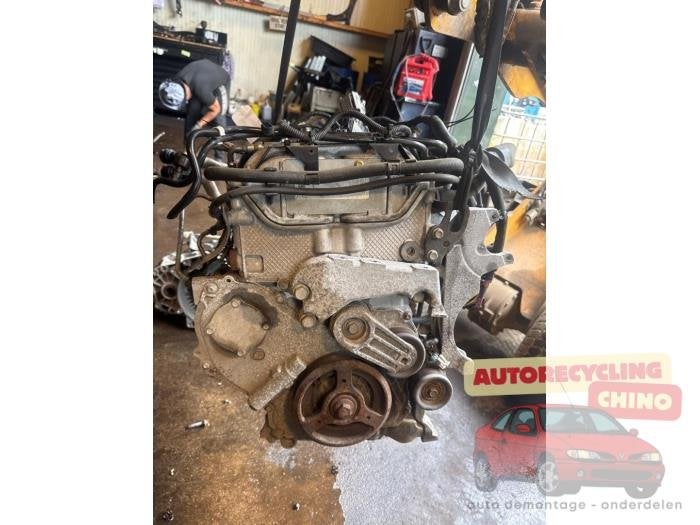 Motor van een Opel Insignia, Ophalen, Gebruikt, -, -