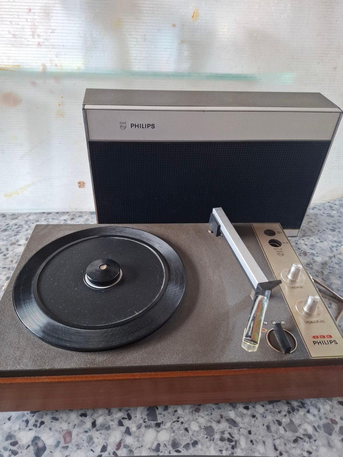 Vintage Philips 633 Platenspeler met Geïntegreerde Speaker, Ophalen, Gebruikt, Philips