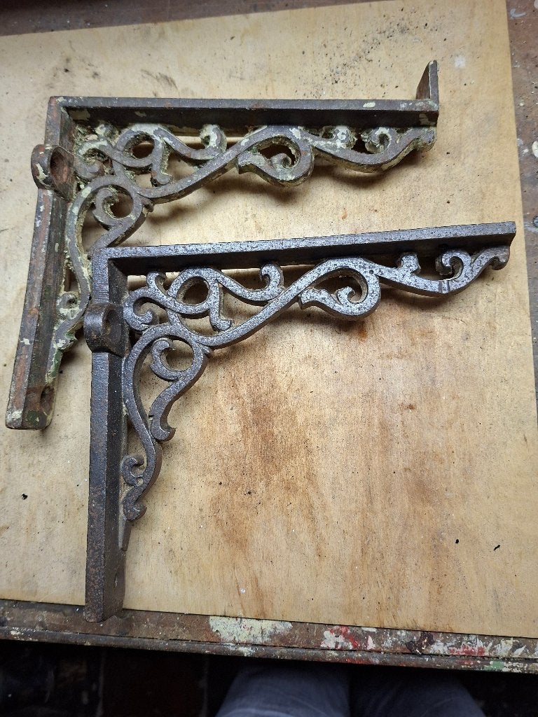 4 antieke plankdragers, Ophalen of Verzenden