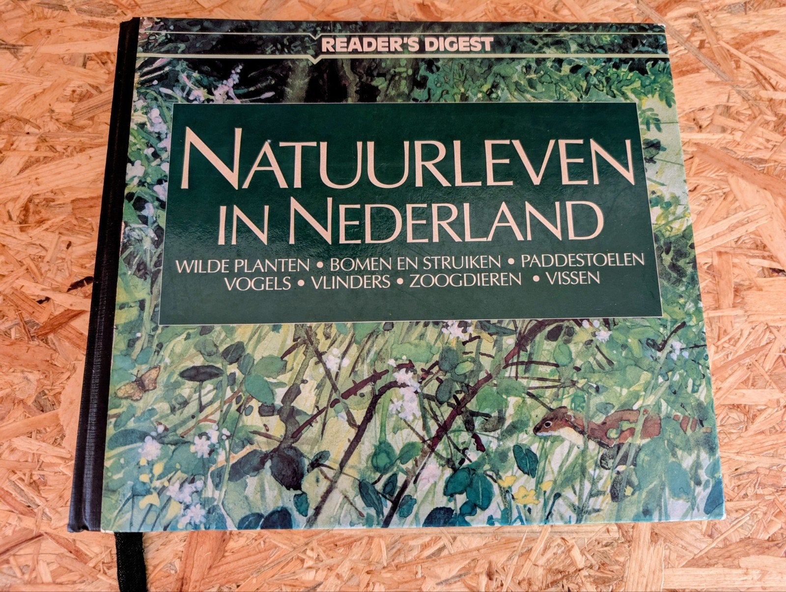 Natuurleven in Nederland - Reader's Digest, Ophalen of Verzenden, Gelezen, Natuur algemeen, Reader's Digest