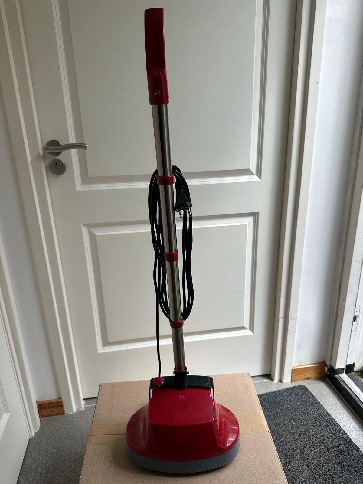 Nieuwe Vloerpoetsmachine / Boenmachine - Ongebruikt, Verzenden, Overige typen