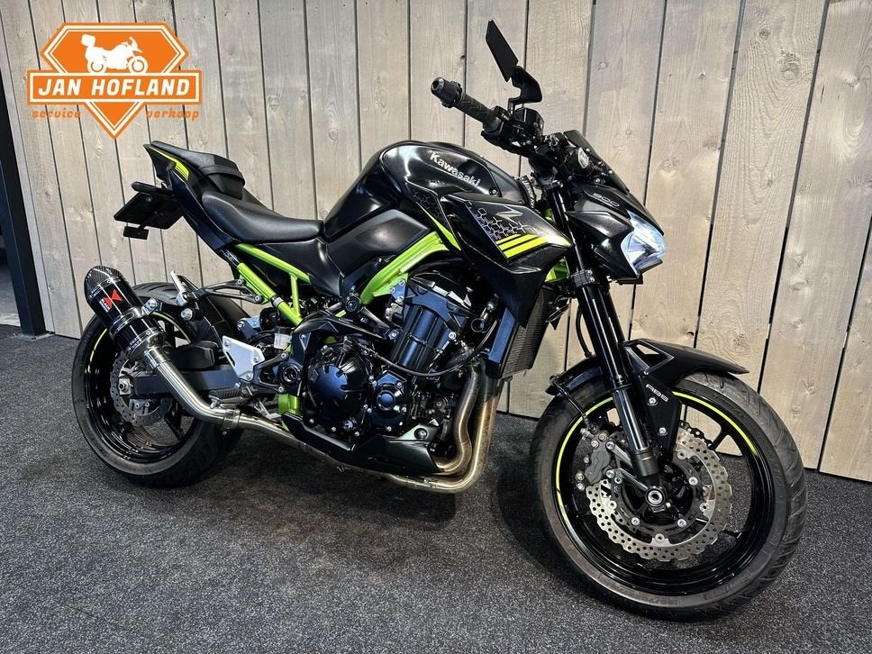 KAWASAKI Z900 (bj 2021) 1.646 km, 4 cilinders, Motorrijbewijs A, 948 cc, Bedrijf