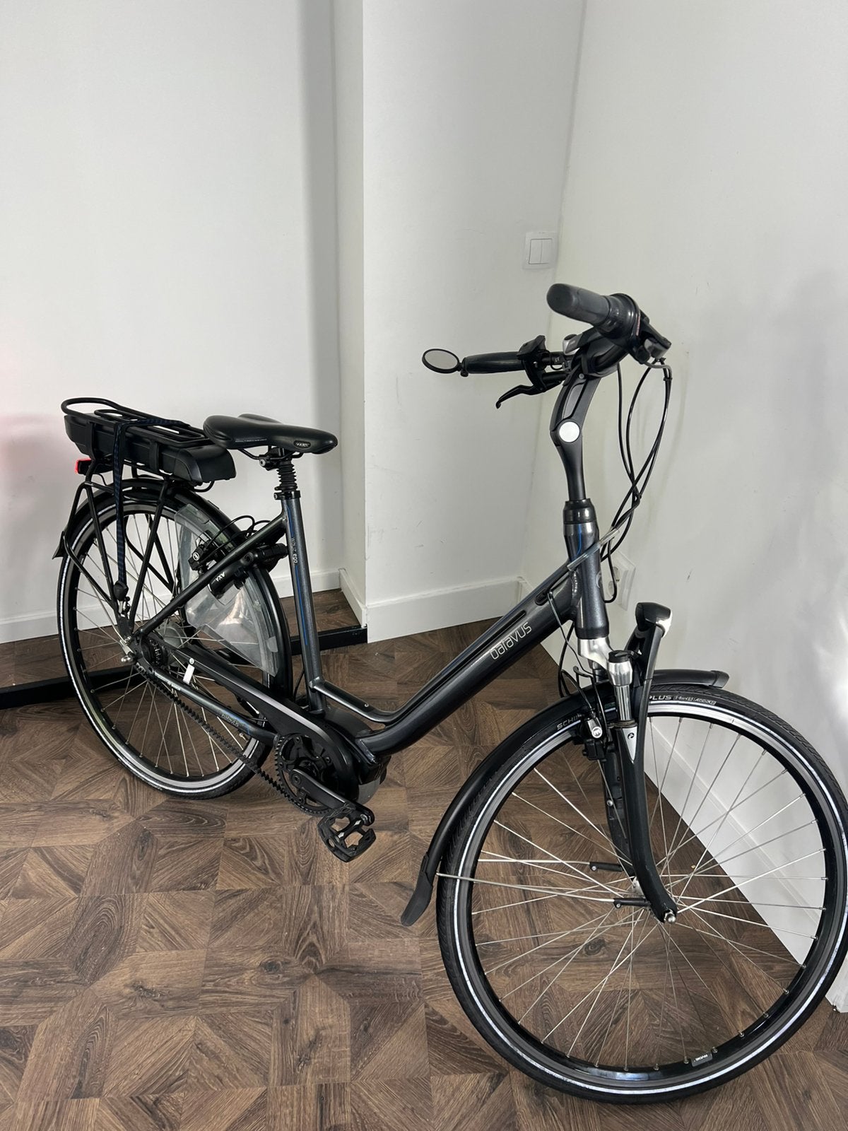 Batavus wayz ego comfort bosch active line plus 500wh, 51 tot 55 cm, Ophalen, Zo goed als nieuw, Batavus