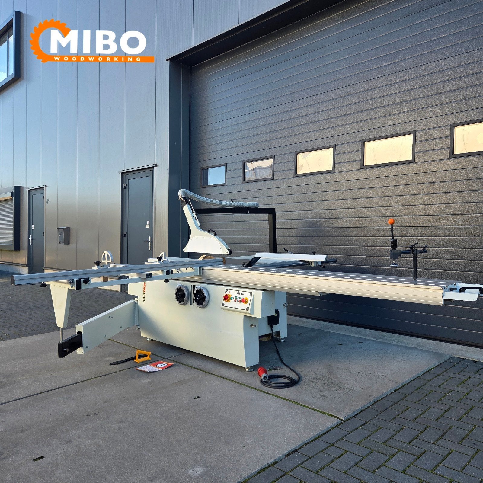 Holztech formaatzaag 3200mm 45graden ritser ** Topstaat