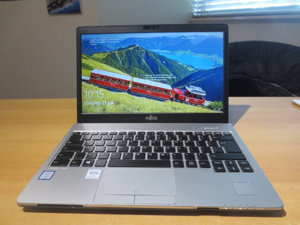 Te koop Fujitsu Laptop 13.3 inch windows 11, Computers en Software, Windows Laptops, 2 tot 3 Ghz, 13 inch, Refurbished, Ophalen of Verzenden
